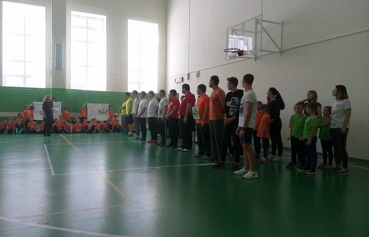 Спортивное мероприятие "Мама, папа, я - спортивная семья!"
